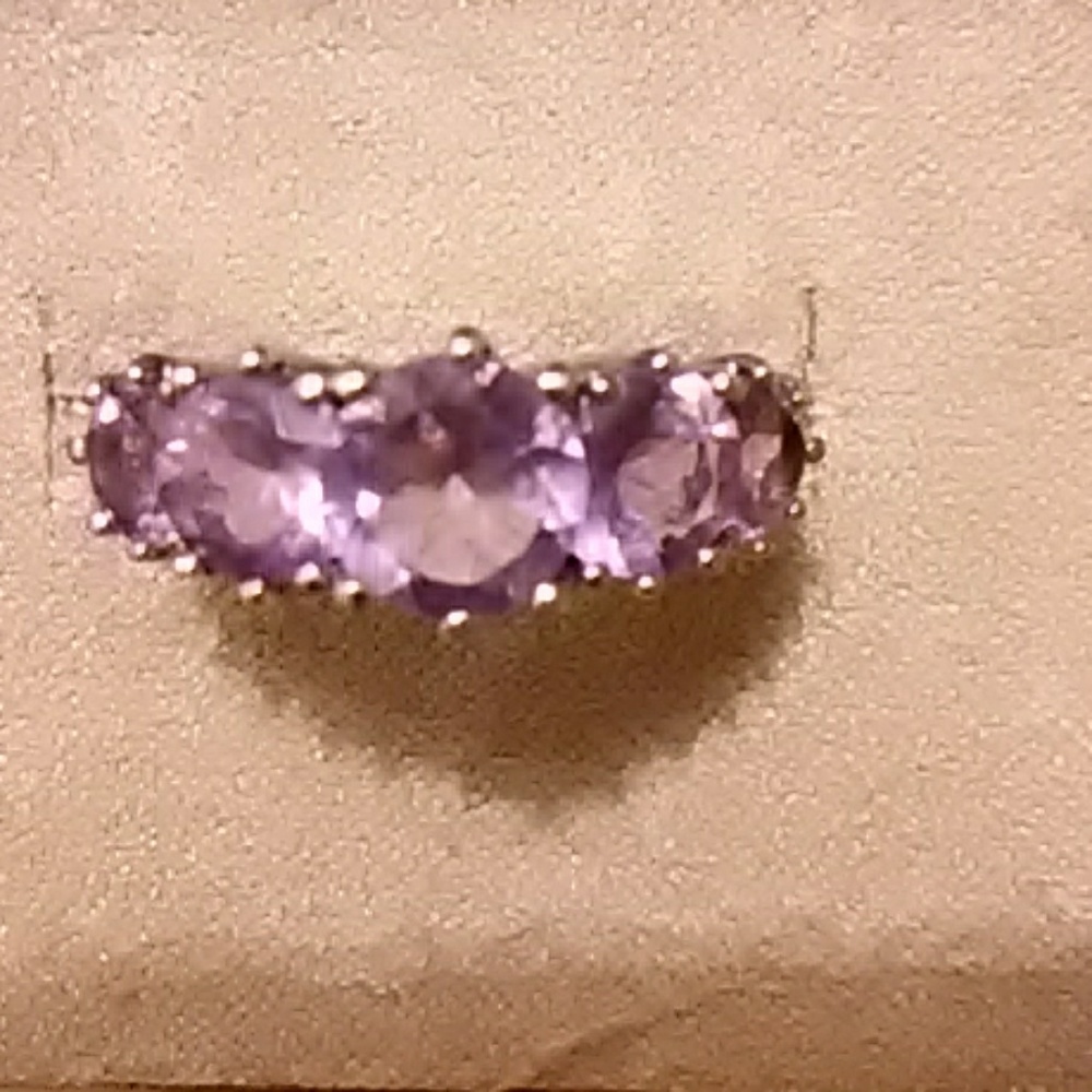 Amethyst 5 stone Natural Gem 925 sz 8